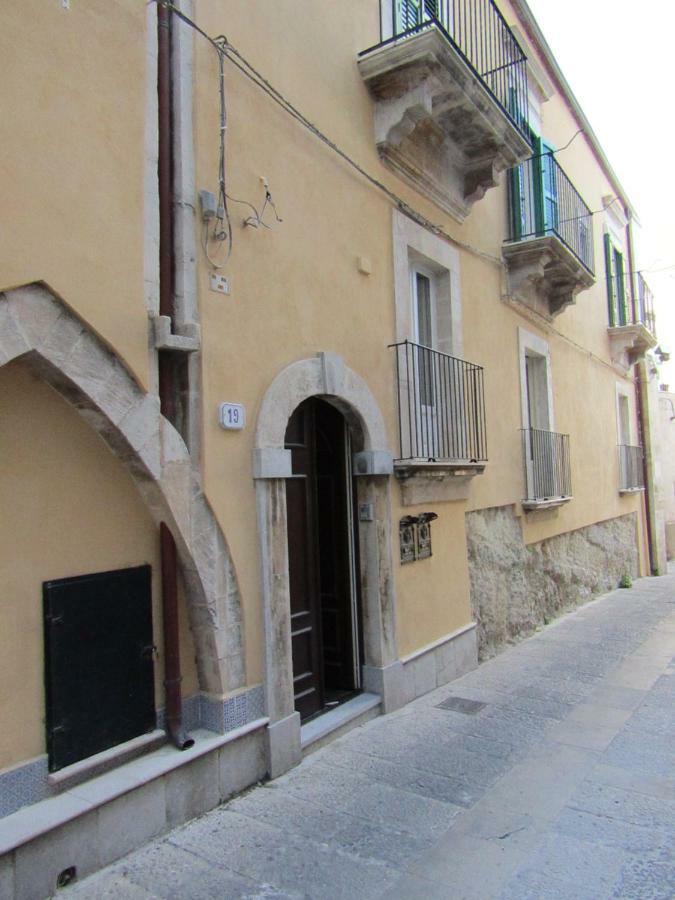 Itinerario Barocco Apartment Ragusa Ibla - Eleganza E Comfort Nel Cuore Del Barocco Siciliano 외부 사진
